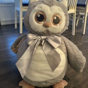 Cuddly Owlie Gray Owl